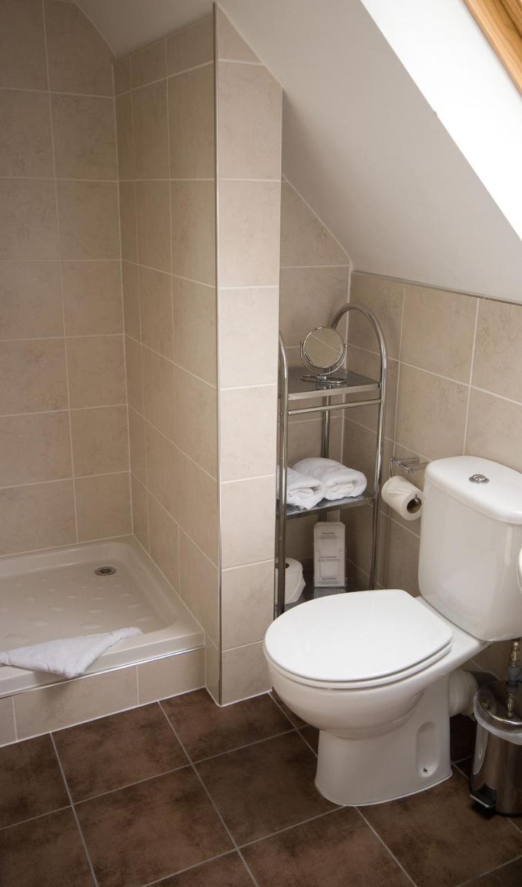 Craigatin House & Courtyard Guest House Pitlochry Bagian luar foto
